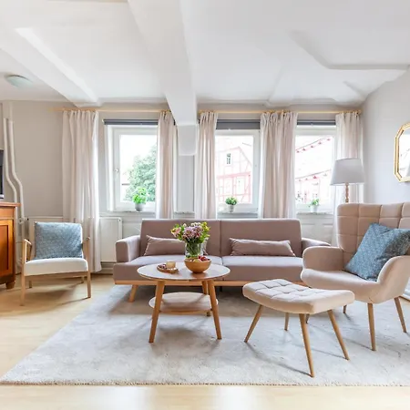 Gaestehaus & Jungblut Im Fachwerkhaus Schlitz